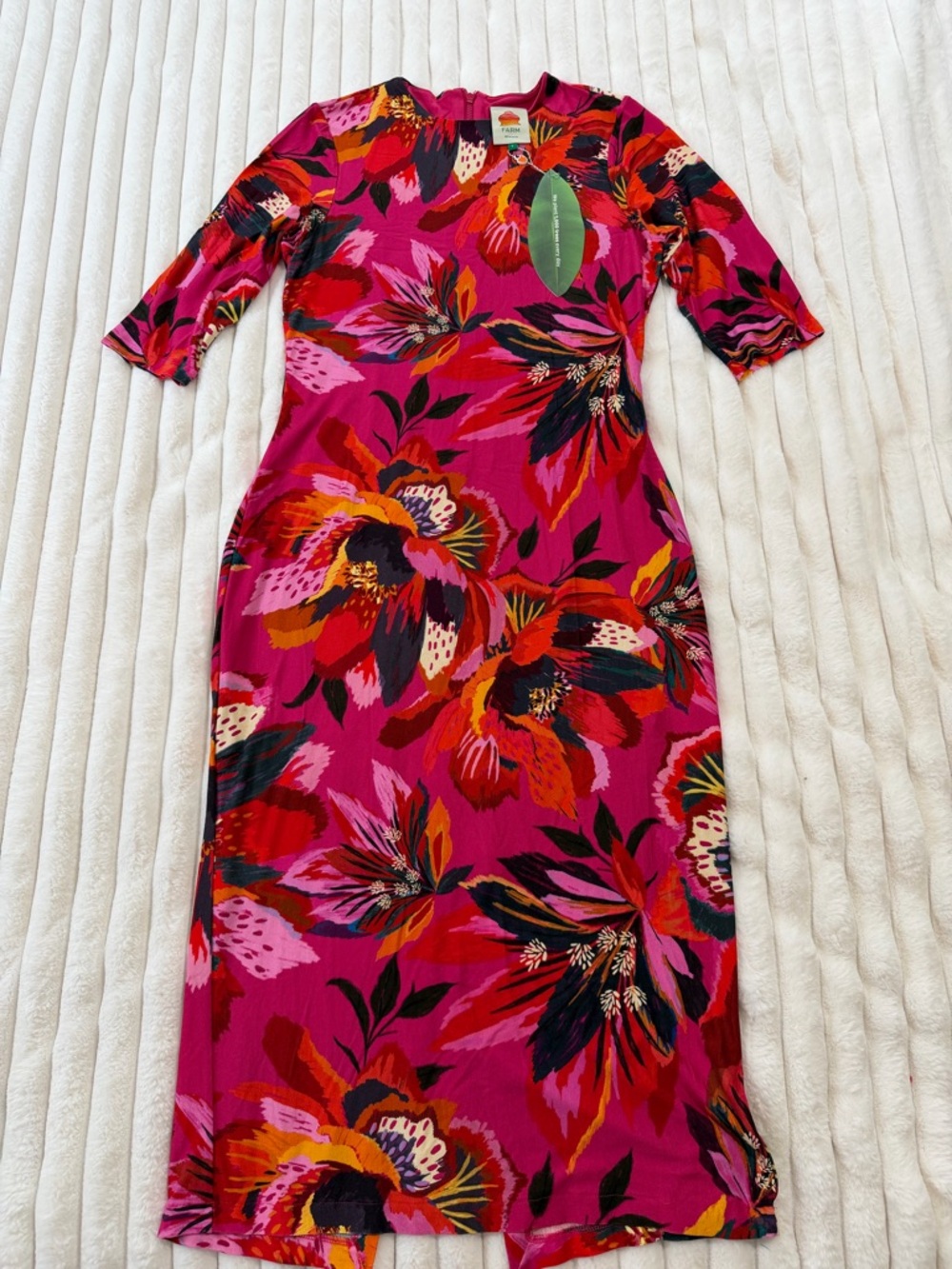 FARM Rio Fuchsia Floral Midi Dress new with tags